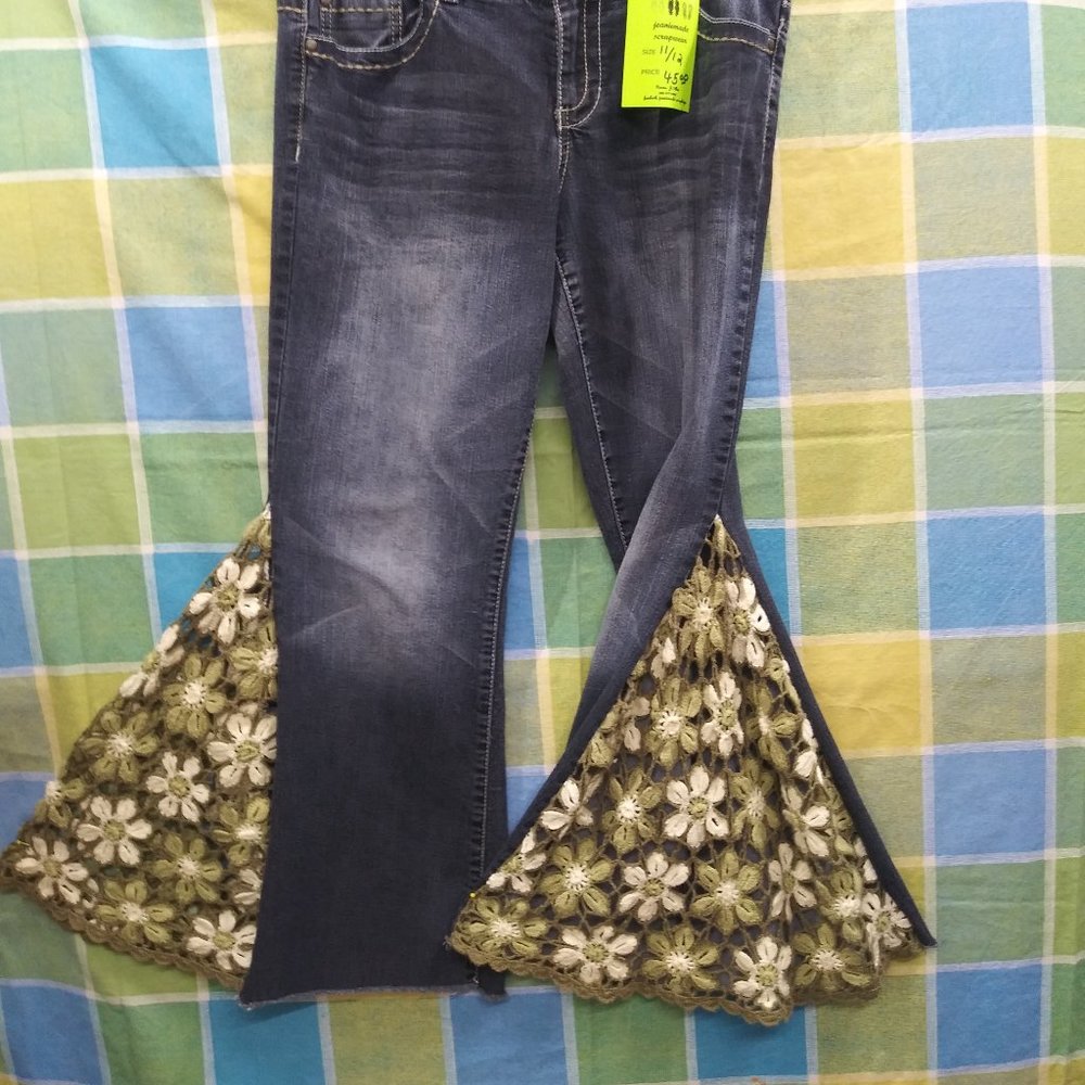 2274 Jeaniemade Size 11/12 Maurices Stretch Bell-Bottoms